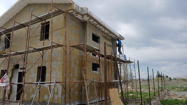 Lucrari termoizolatie din vata bazaltica pentru constructie casa Bucuresti
