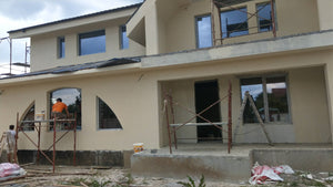 Aplicare tencuiala decorativa siliconata constructie casa Saftica thumbnail