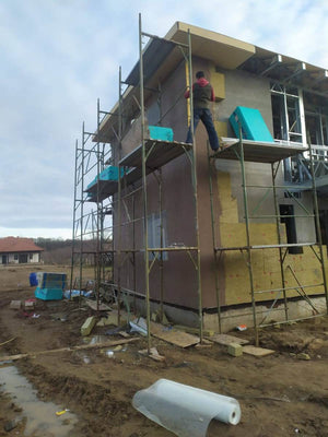 Aplicare plasa din fibra de sticla adeziv si masa de spaclu casa in Snagov thumbnail