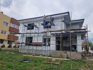Aplicare tencuiala decorativa siliconata casa metalica cu etaj Bucuresti thumbnail