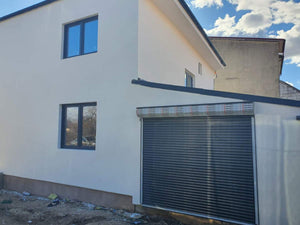 Aplicare tencuiala decorativa structurata constructie casa thumbnail