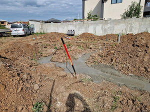 Casa in Ilfov etapa de turnare beton mort in santurile fundatiei thumbnail