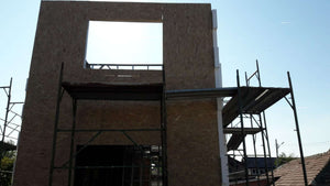 Casa model in constructie la stadiul de termosistem thumbnail