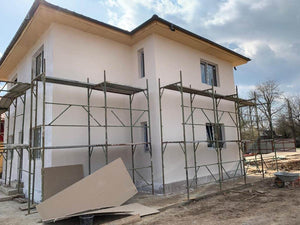 Casa pe structura metalica finisare fatade cu tencuiala decorativa de exterior thumbnail