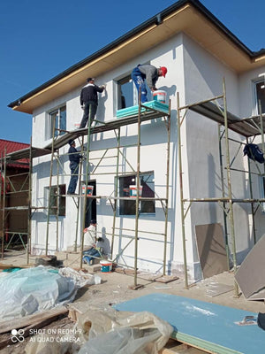 Casa pe structura metalica finisare fatade cu tencuiala decorativa de exterior thumbnail