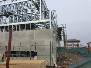 Casa structura metalica Otopeni inchideri exterioare pereti cu fibrociment thumbnail