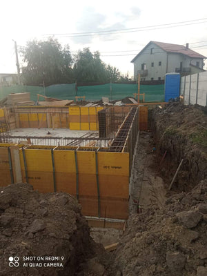 Cofrare si turnare pereti demisol pentru constructie casa Ds+P+2E thumbnail