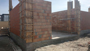 Cofrare turnare beton stalpi si zidarie pereti exteriori casa 386 mp thumbnail