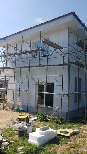 Constructie casa 155 mp aplicare strat amorsa pe fatade thumbnail