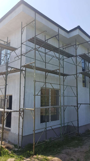 Constructie casa 155 mp aplicare strat amorsa pe fatade thumbnail