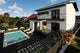 Constructie casa din BCA moderna cu balcoane piscina zidarie - imagine design casa la exterior 4