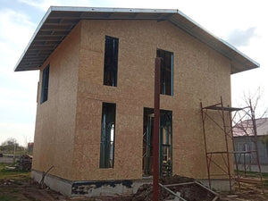 Constructie casa metalica inchideri exterioare fatade prin placari cu OSB thumbnail