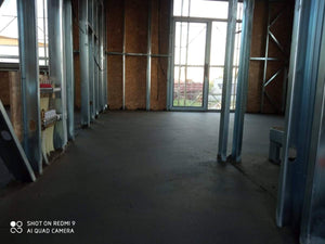 Constructie casa metalica parter etaj 115 mp etapa de turnare a sapelor thumbnail