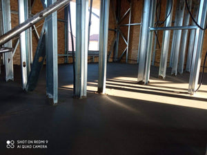 Constructie casa metalica parter etaj 115 mp etapa de turnare a sapelor thumbnail