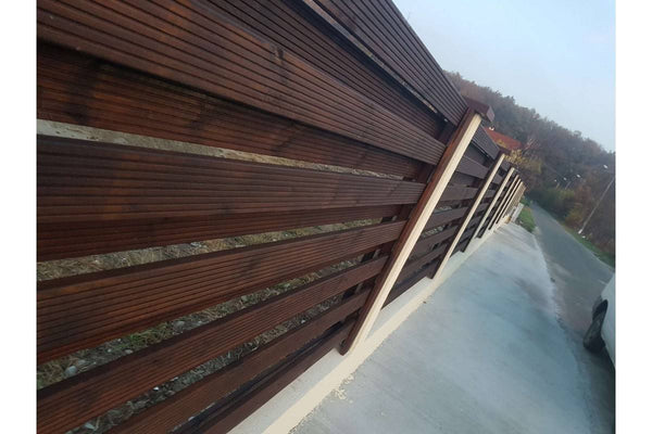 Constructie Gard din Lemn cu Ventilatie Culoare Wenge GA04 - gard modern poza 9