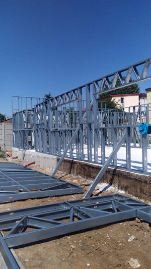 Constructie hala de 240 mp montaj structura metalica thumbnail