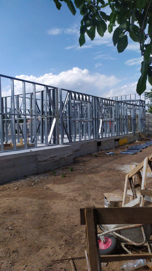 Constructie hala de 240 mp montaj structura metalica thumbnail
