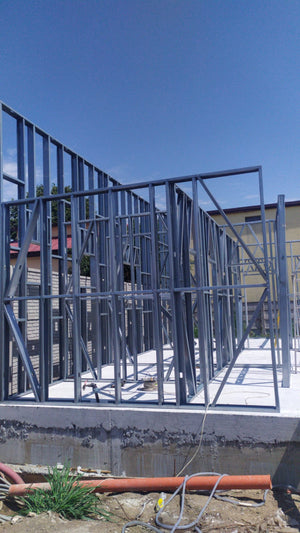 Constructie hala de 240 mp montaj structura metalica thumbnail