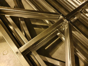 Debitare si premontaj casa structura metalica parter 53 mp in fabrica thumbnail