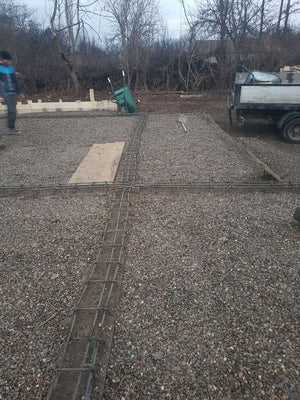 Decofrare grinzi fundatie si compactare pensiune agroturistica 220 mp thumbnail