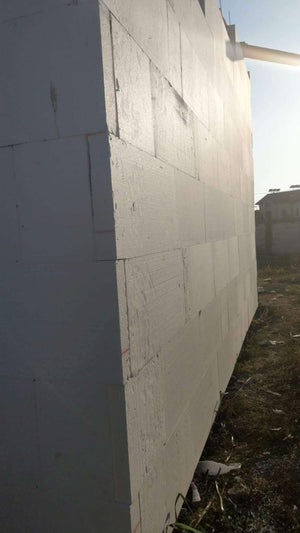Decofrare grinzi si placare exterioara polistiren casa zidarie in Mogosoaia thumbnail