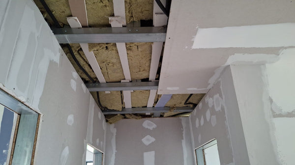 detaliu inchideri tavane gips carton casa structura metalica usoara