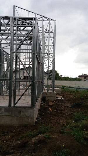 Finalizare montaj structura metalica proiect de casa in Saftica thumbnail