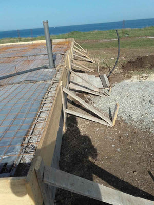 Sapatura si turnare beton mort pentru fundatie casa proiect 250 mp thumbnail