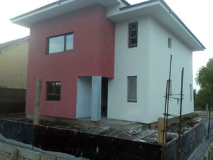 Constructie garduri exterioare si placare beton curte proiect casa 191 mp thumbnail