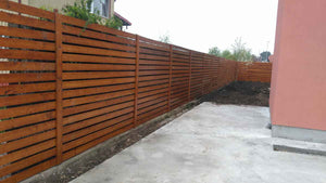 Constructie garduri exterioare si placare beton curte proiect casa 191 mp thumbnail