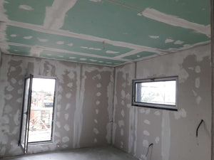 Aplicare glet finisaj pereti interiori constructie casa 190 mp thumbnail