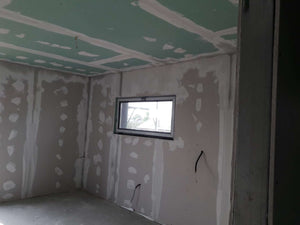 Aplicare glet finisaj pereti interiori constructie casa 190 mp thumbnail
