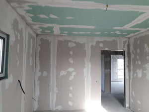 Aplicare glet finisaj pereti interiori constructie casa 190 mp thumbnail