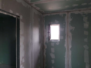 Aplicare glet finisaj pereti interiori constructie casa 190 mp thumbnail