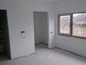 Aplicare glet interior si amorsarea peretilor pentru vinarom casa metalica 191 mp thumbnail