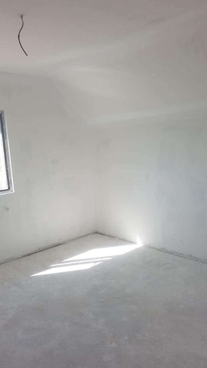 Gletuire pereti interiori si tavane strat amorsa si vinarom casa Saftica thumbnail
