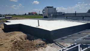 Hidroizolatia fundatiei si pregatire montaj structura metalica thumbnail