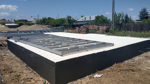 Hidroizolatia fundatiei si pregatire montaj structura metalica thumbnail