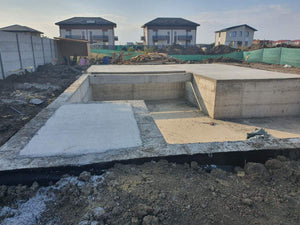 Hidroizolatie fundatie si turnare placa cota zero vila pe structura metalica thumbnail