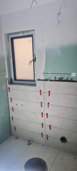 Inchideri interioare pereti interiori la alb cu gips carton si vopsea lavabila finisaje thumbnail
