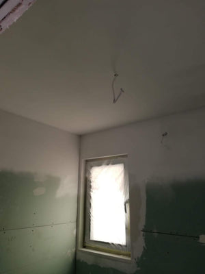 Inchideri interioare pereti interiori la alb cu gips carton si vopsea lavabila finisaje thumbnail