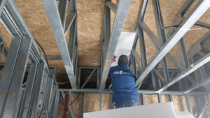 Izolatie acoperis pentru casa structura metalica thumbnail