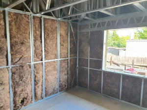 Izolatie peretilor exteriori si pereti compartimentare casa structura metalica thumbnail