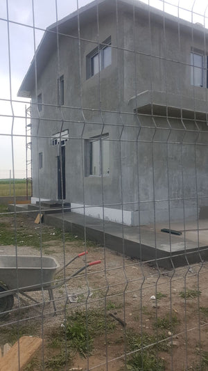Masa de spaclu fatada proiect casa metalica in Domnesti thumbnail