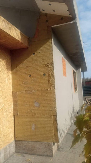 Masa de spaclu si montaj acoperis casa metalica parter 84 mp thumbnail