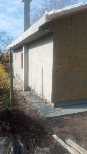 Masa de spaclu si montaj acoperis casa metalica parter 84 mp thumbnail