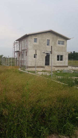 Masa de spaclu fatada proiect casa metalica in Domnesti thumbnail
