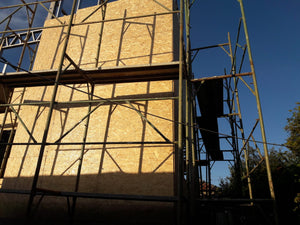 Model de casa in etapa de placare exterioara cu osb 15 mm thumbnail
