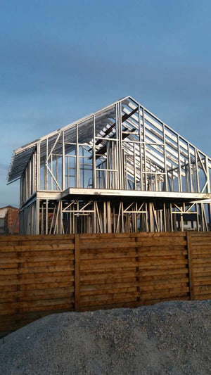 Montaj 2 case pe structura metalica in Magurele 280mp thumbnail