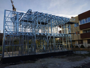 Montaj etaj structura metalica usoara proiect de casa P+1E thumbnail